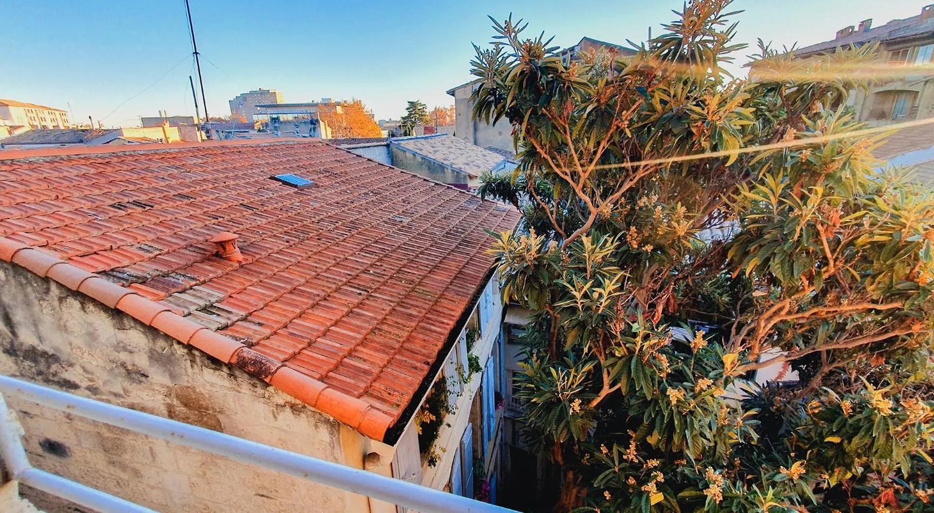 Le Nid Des Teinturiers - Rooftop View - Ac Avignon France